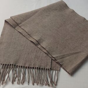 Evseg Mongolian Cashmere Scarf with Fringe